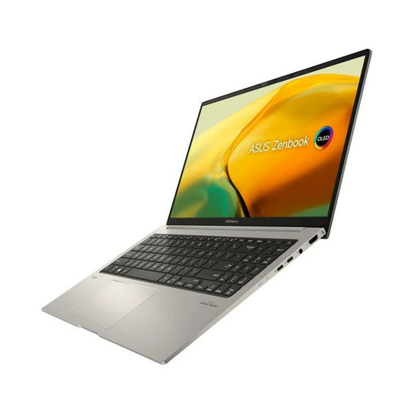 Nešiojamas kompiuteris Asus UM3504DA-MA286W 15,6" 16 GB RAM 512 GB SSD AMD Ryzen 7 7735U