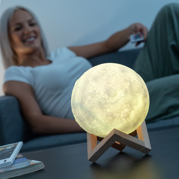 Įkraunamas LED šviestuvas mėnulis Moondy InnovaGoods